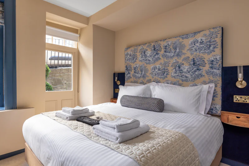 Eleven Stafford Street Edinburgh Overnight Spa Break - Image 3