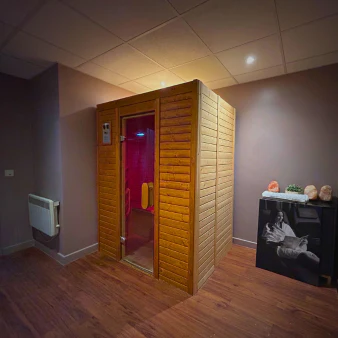 Infrared Sauna - 30 min Treatment - Image 3