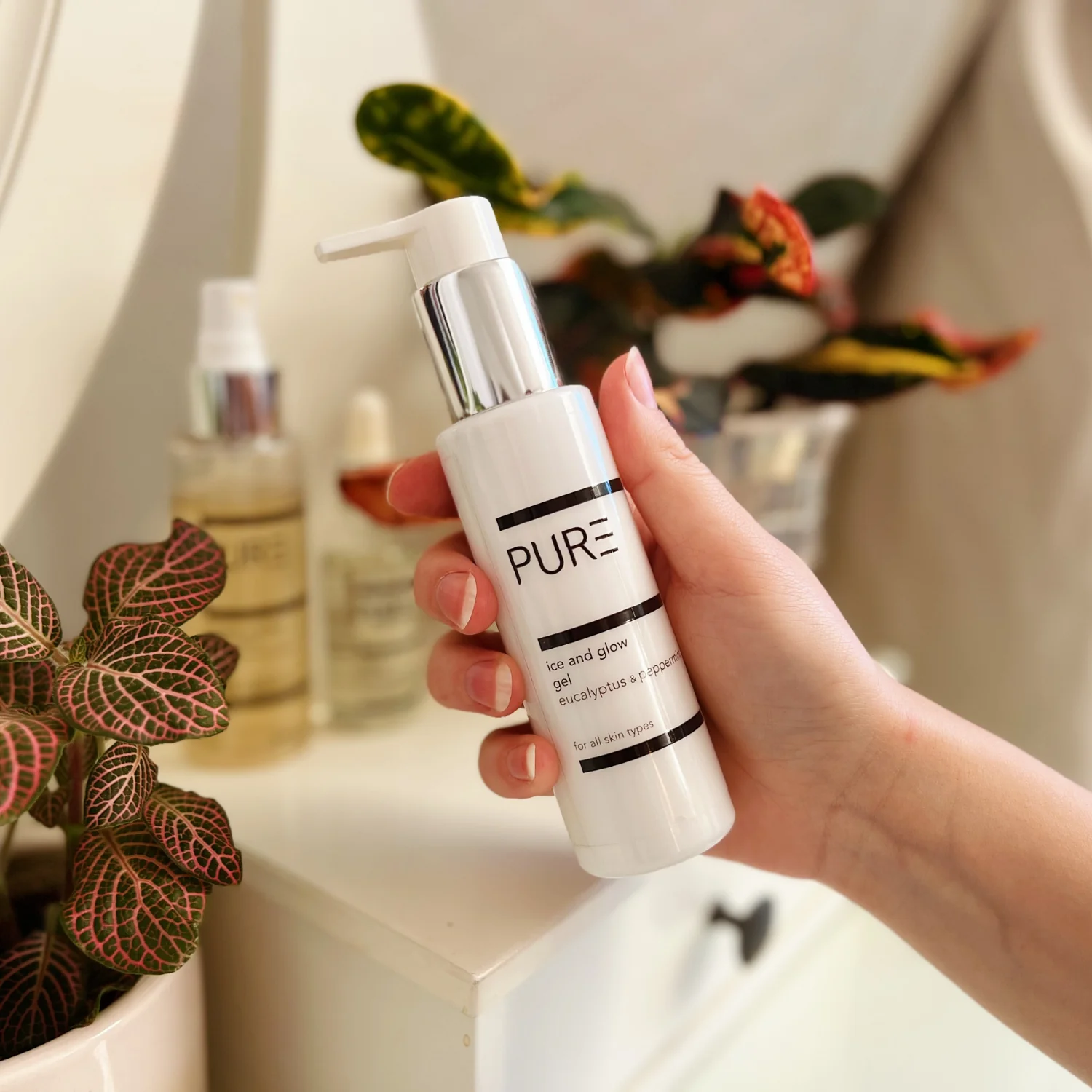 PURE Ice and Glow Gel (100ml) - Image 5