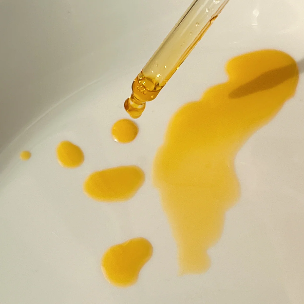 PURE Organic Cold-Pressed Rosehip Face Oil (30ml) - Image 6