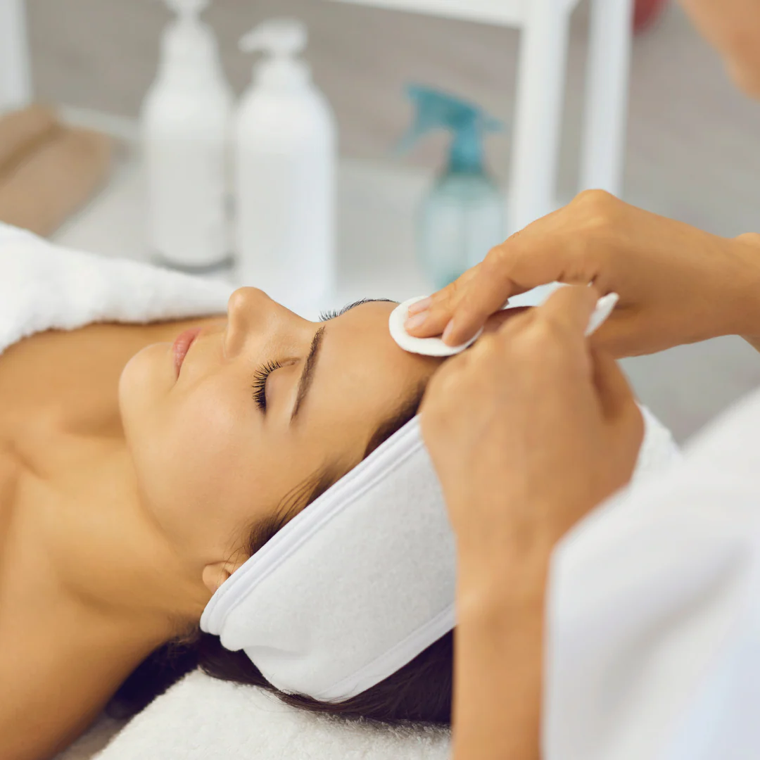 Refresh & Revive Facial Spritz - Professional - Image 3