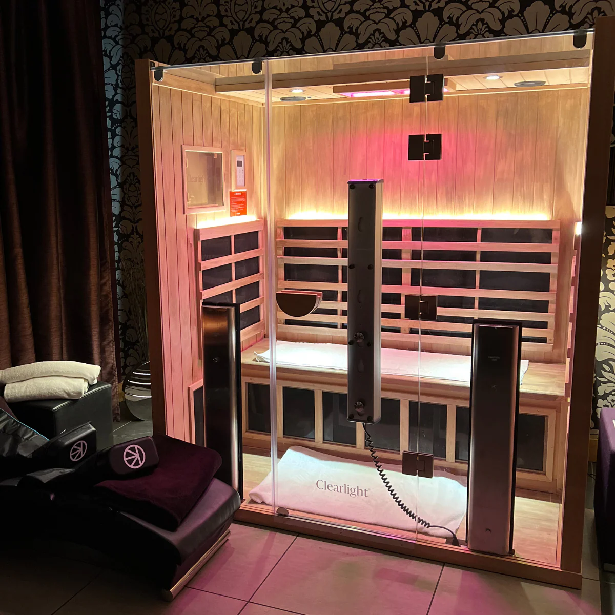 Red Light-Infused Infrared Sauna - 30 minutes - Image 3
